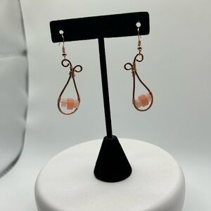 Elegant Copper Wire Earrings with peach color Beads
